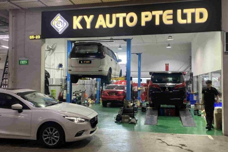 Why Regular Maintenance at an Automotive Specialist Workshop Saves You Time and Money