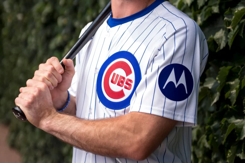 Selecting the Right Chicago Cubs Jersey for Game Day