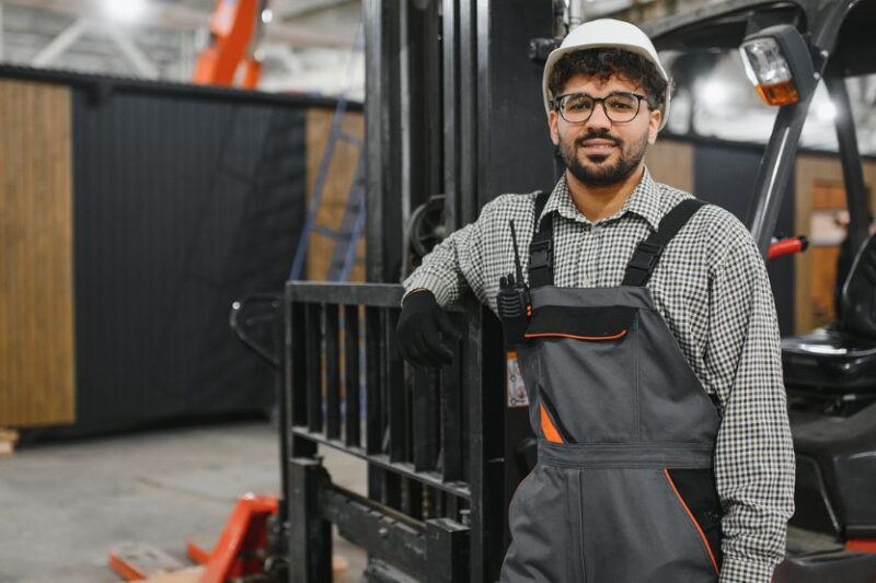 How Small Businesses Benefit from Reliable Hauling Equipment