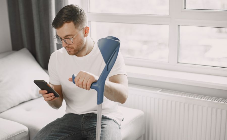 Benefits of Settling a Personal Injury Case Without Going to Trial