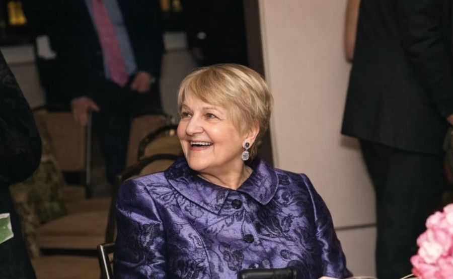 Annaliese Witschak: The Woman Behind the Billionaire — A Life of Resilience, Music, and Quiet Purpose