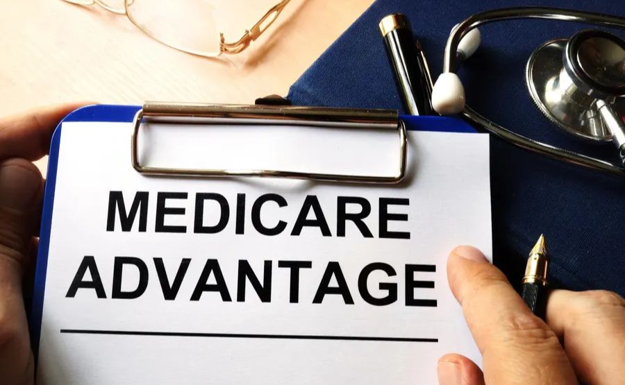 A Straightforward Guide to Reviewing Medicare Advantage Plans for 2026